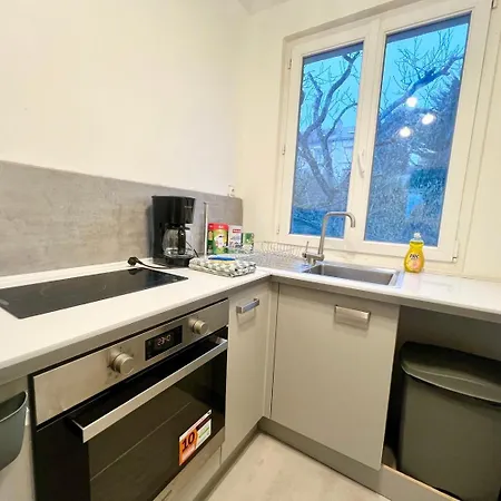 Apartment Calme Proche Du Centre - 2 - Wifi Gratuit *